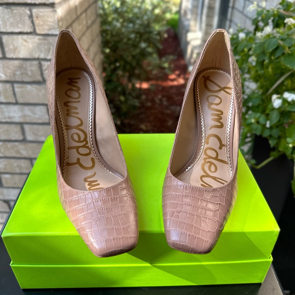 Sam Edelman crocodile print heel.